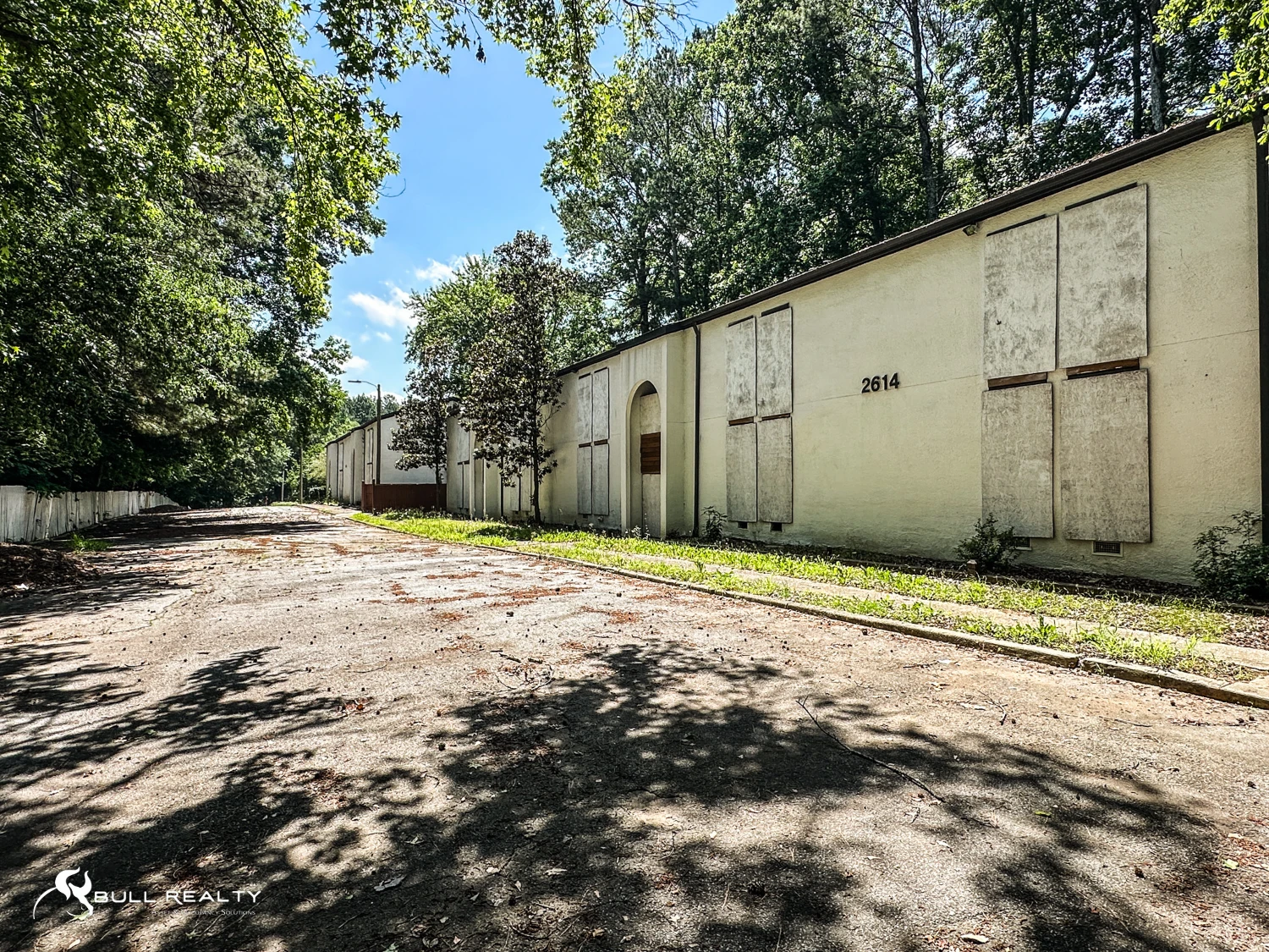 Bank-Owned | 80-Unit Value-Add Multifamily Opportunity