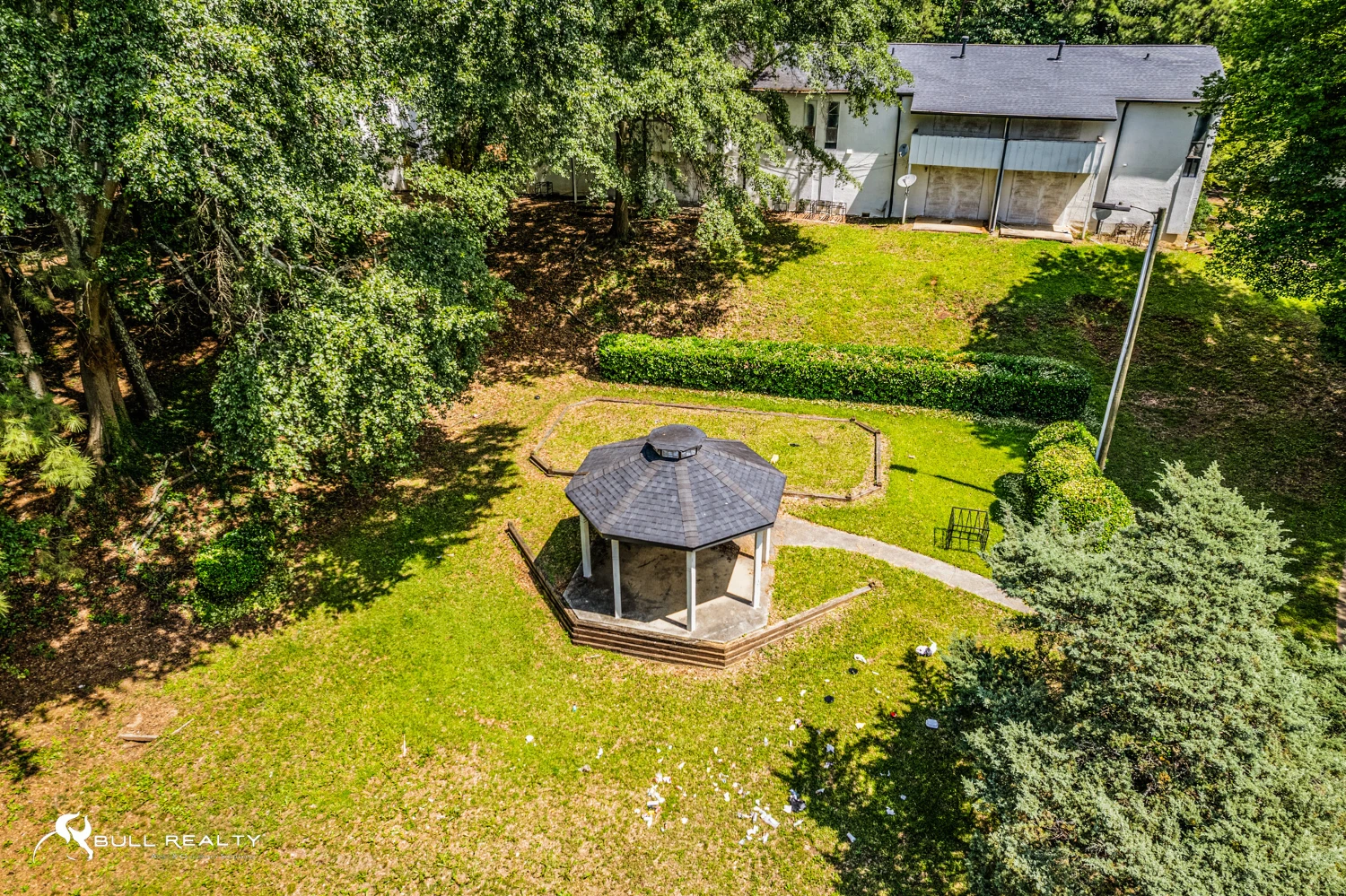 Bank-Owned | 80-Unit Value-Add Multifamily Opportunity