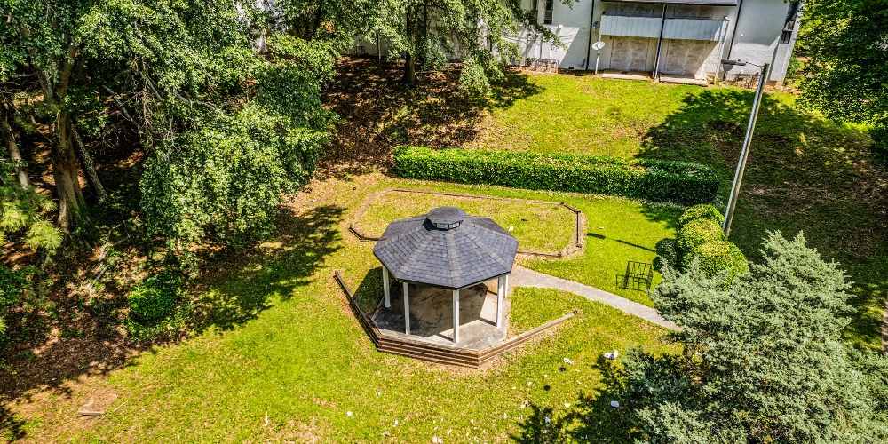 Bank-Owned | 80-Unit Value-Add Multifamily Opportunity