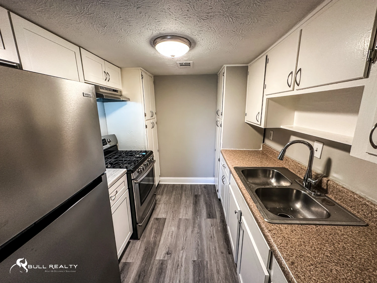 Bank-Owned | 80-Unit Value-Add Multifamily Opportunity
