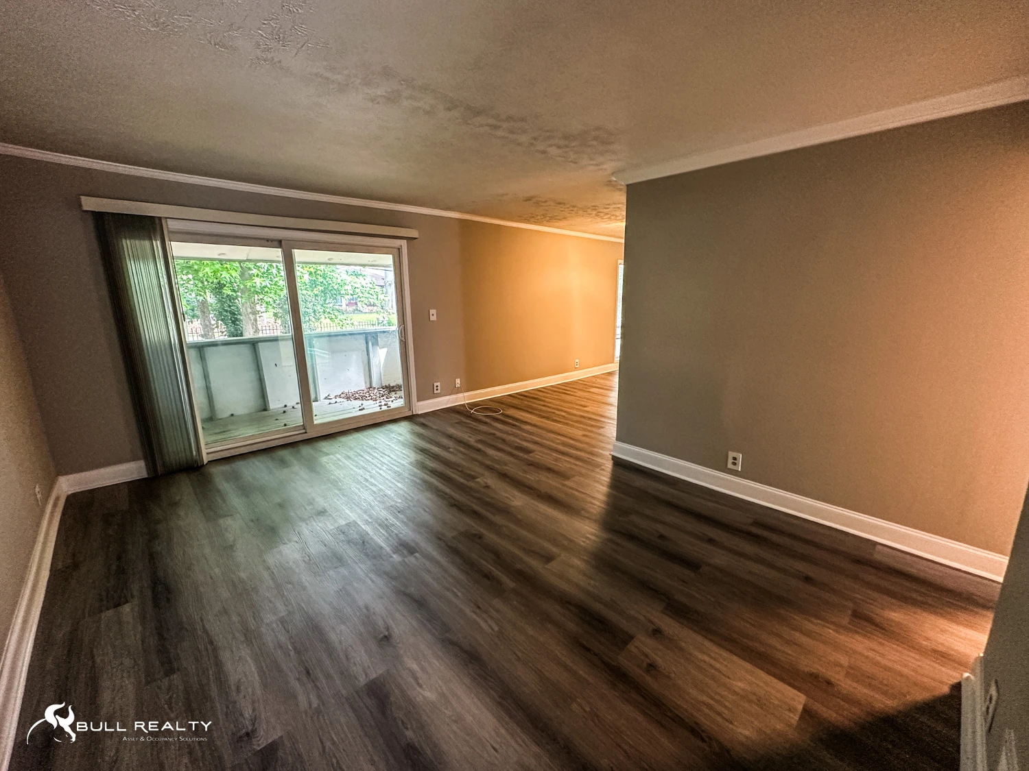 Bank-Owned | 80-Unit Value-Add Multifamily Opportunity