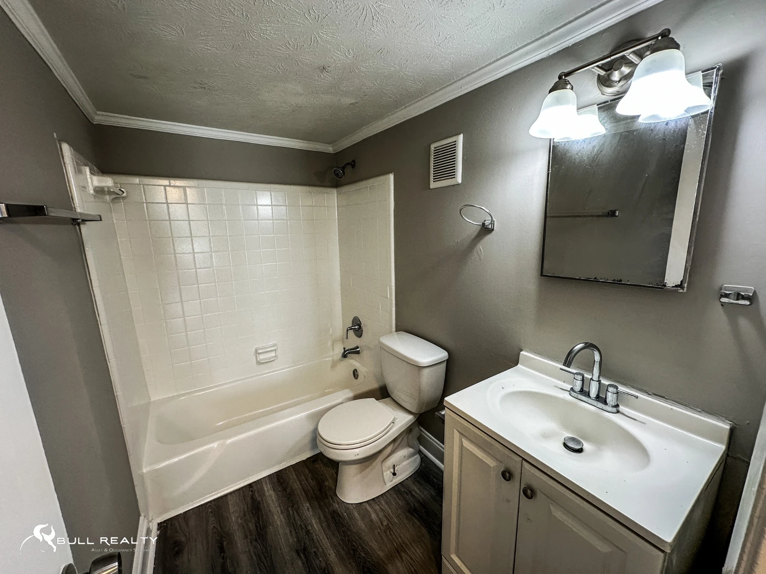 Bank-Owned | 80-Unit Value-Add Multifamily Opportunity