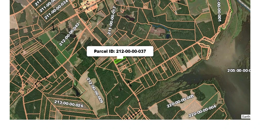 McCord's Ferry Road Tract Near Lakes & Recreation - Close to Santee and Interstate I-95 w/ Possible Casino to Come