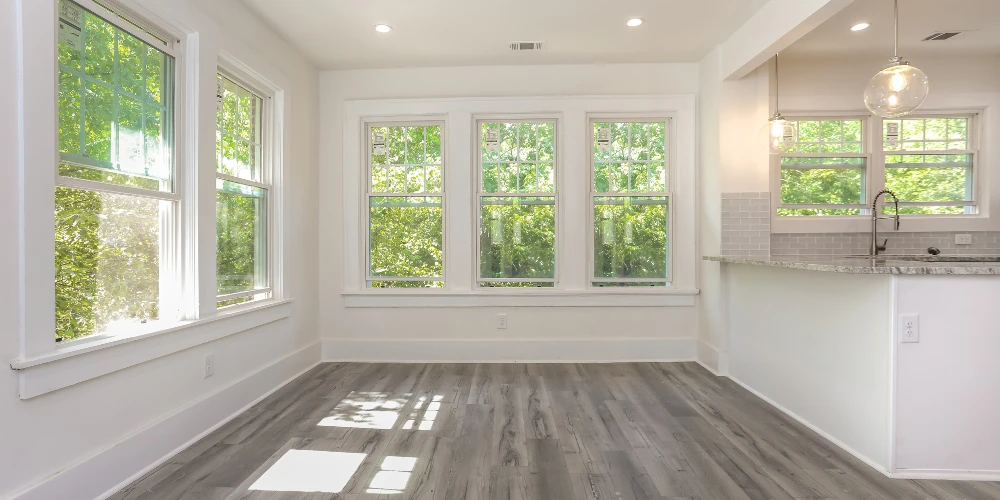 Newly Renovated Intown 10-Unit Apartment Building With Extra Land for Potential Development