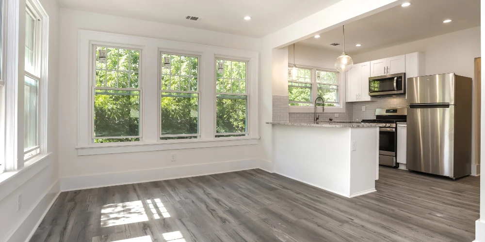 Newly Renovated Intown 10-Unit Apartment Building With Extra Land for Potential Development