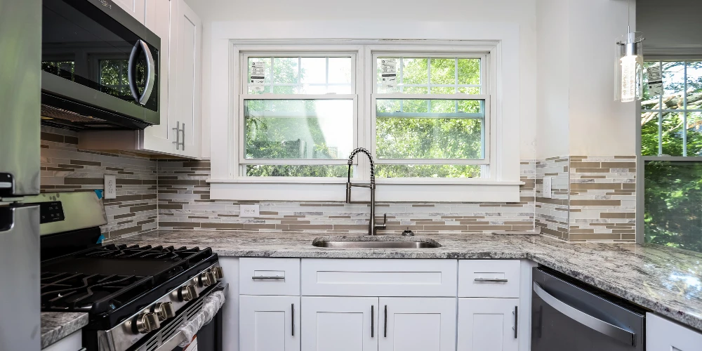 Newly Renovated Intown 10-Unit Apartment Building With Extra Land for Potential Development