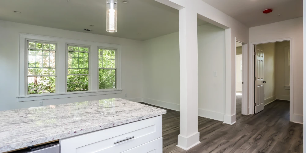 Newly Renovated Intown 10-Unit Apartment Building With Extra Land for Potential Development