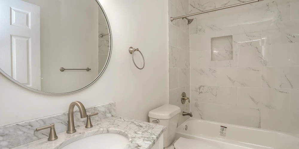Newly Renovated Intown 10-Unit Apartment Building With Extra Land for Potential Development