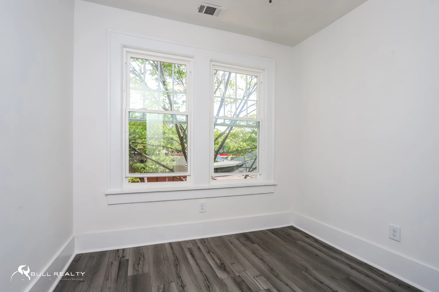 Newly Renovated Intown 10-Unit Apartment Building With Extra Land for Potential Development