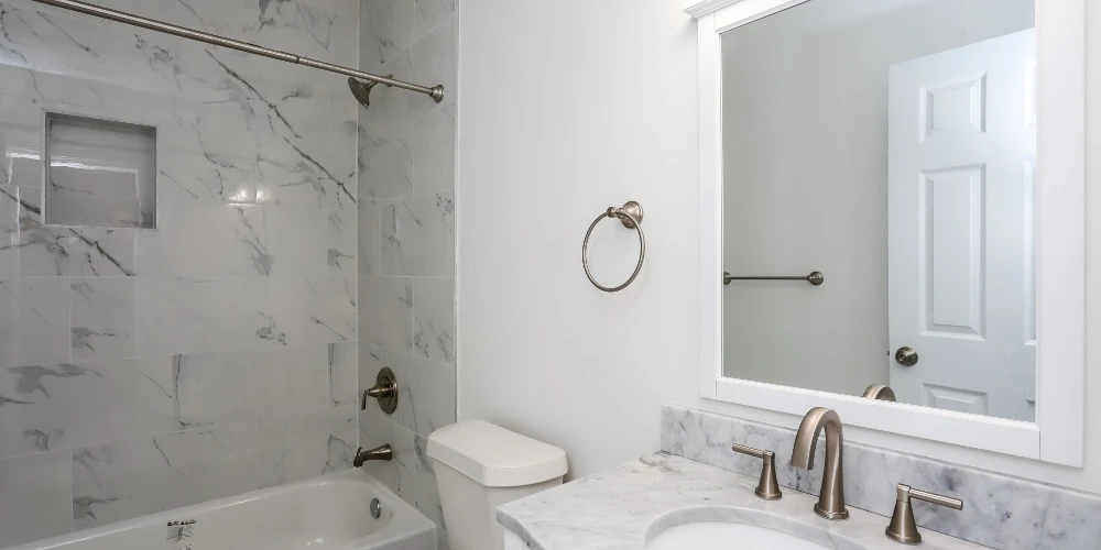Newly Renovated Intown 10-Unit Apartment Building With Extra Land for Potential Development