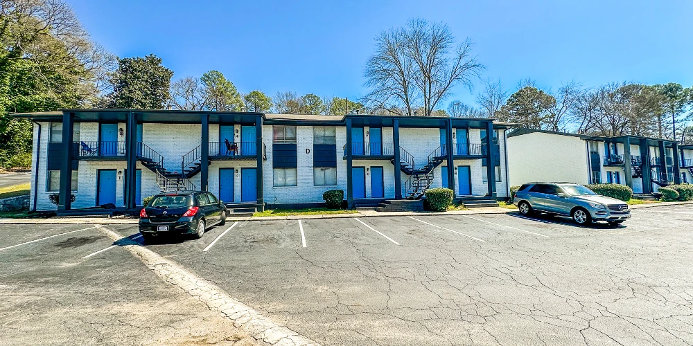 Value-Add Multifamily Opportunity | 136 Units 