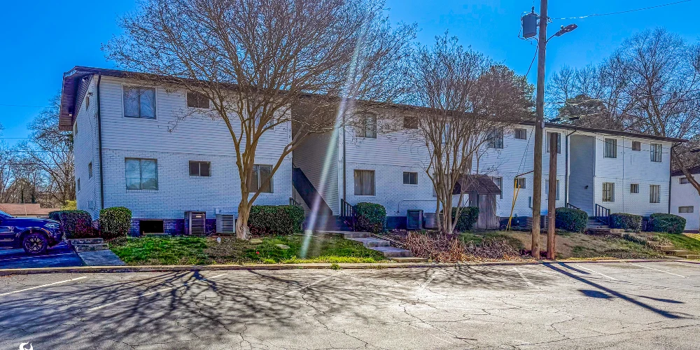 Value-Add Multifamily Opportunity | 136 Units 
