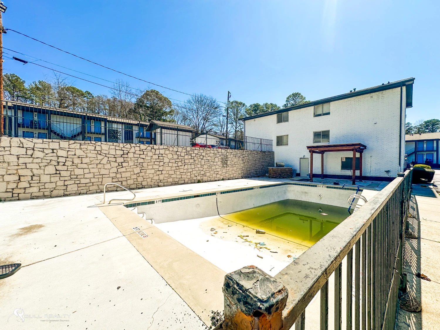 Value-Add Multifamily Opportunity | 136 Units 