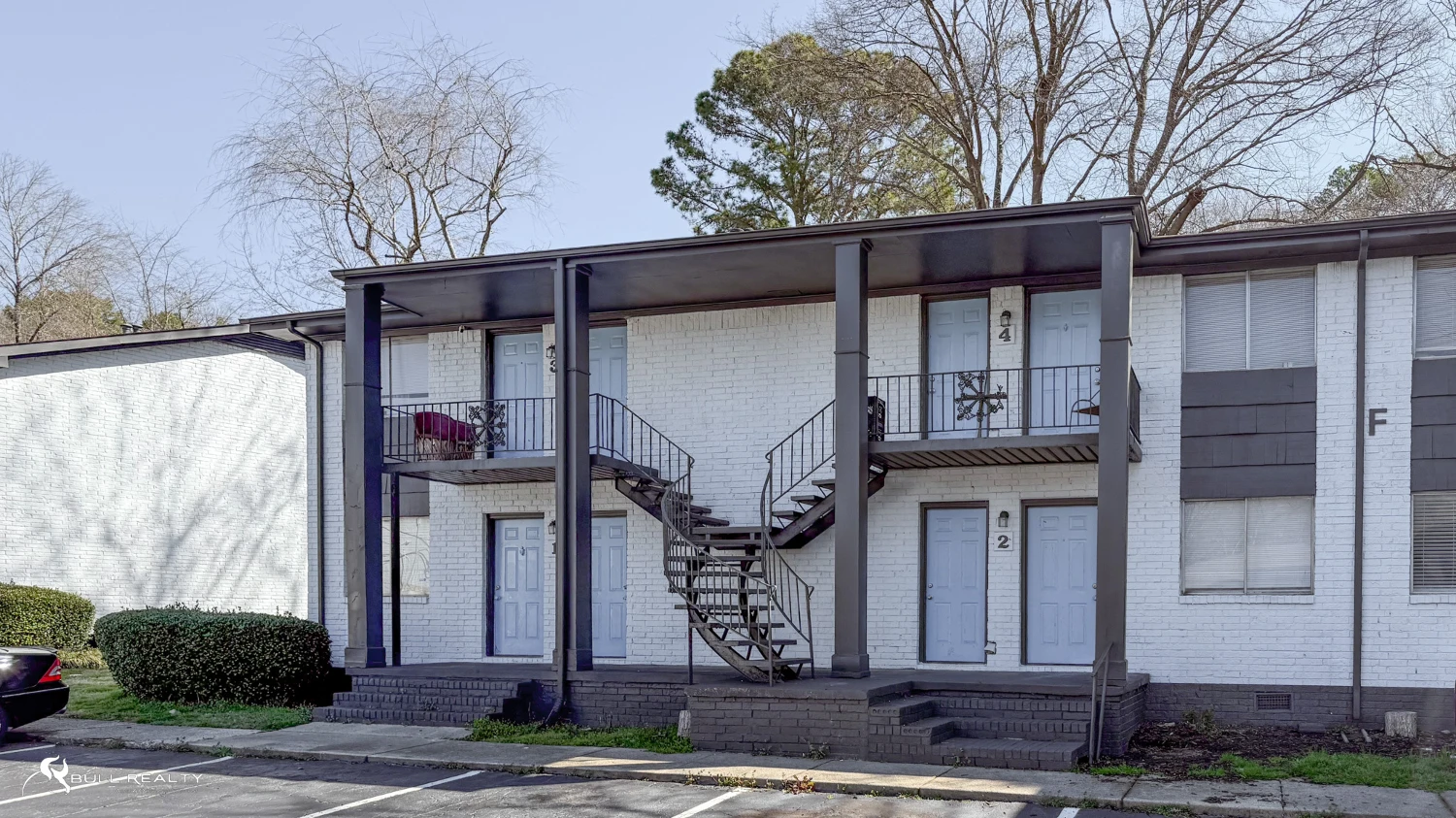 Value-Add Multifamily Opportunity | 136 Units 