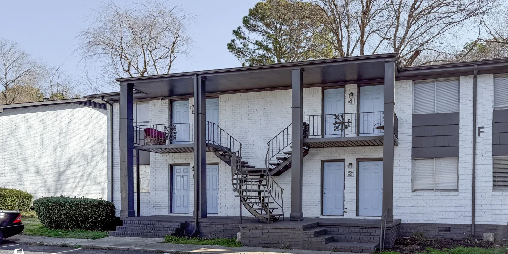 Value-Add Multifamily Opportunity | 136 Units 