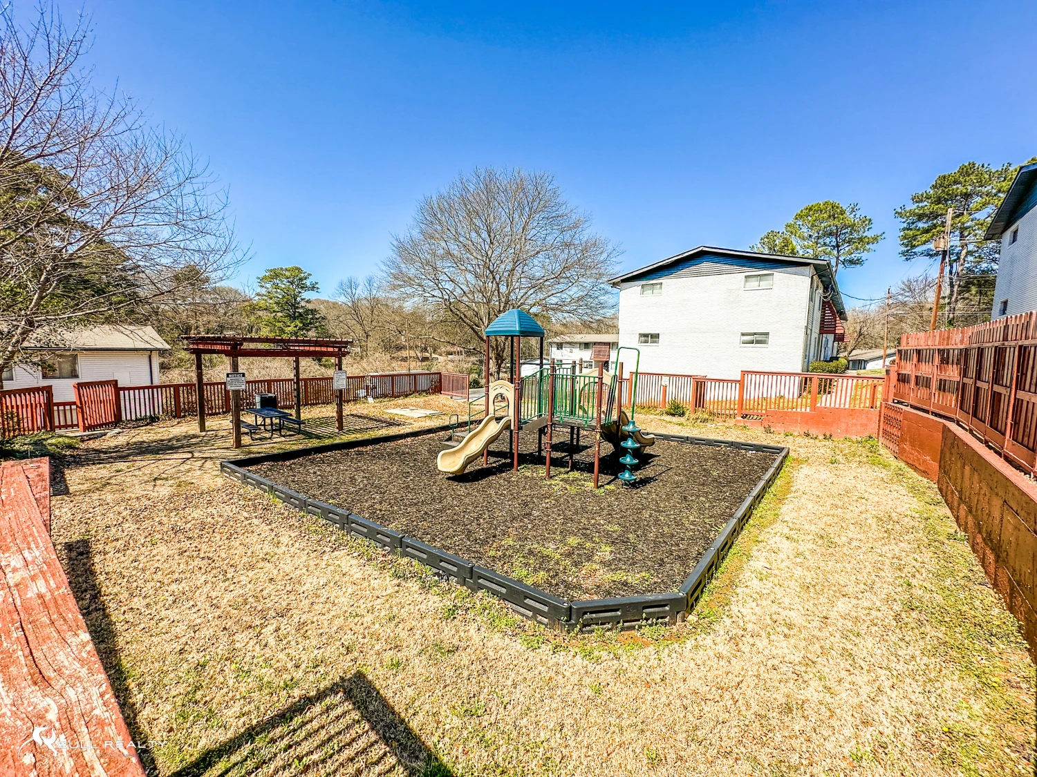 Value-Add Multifamily Opportunity | 136 Units 