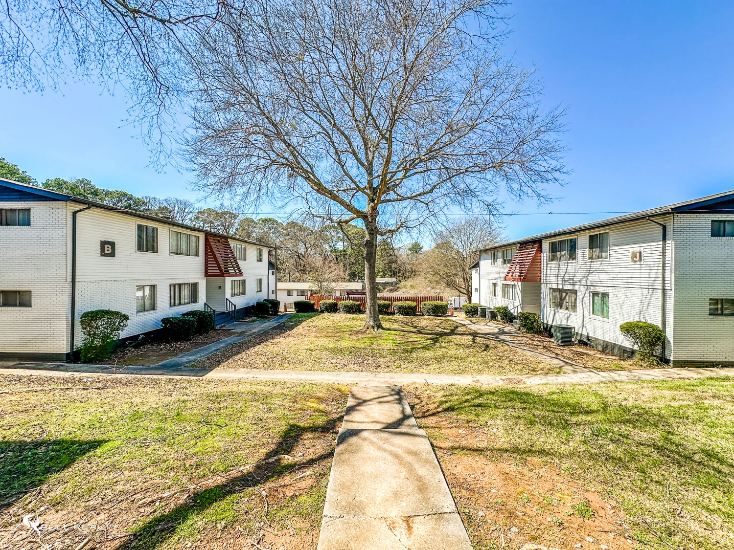 Value-Add Multifamily Opportunity | 136 Units 