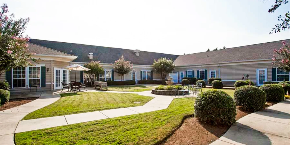 ±33,906 SF Assisted Living Facility | Decatur, AL