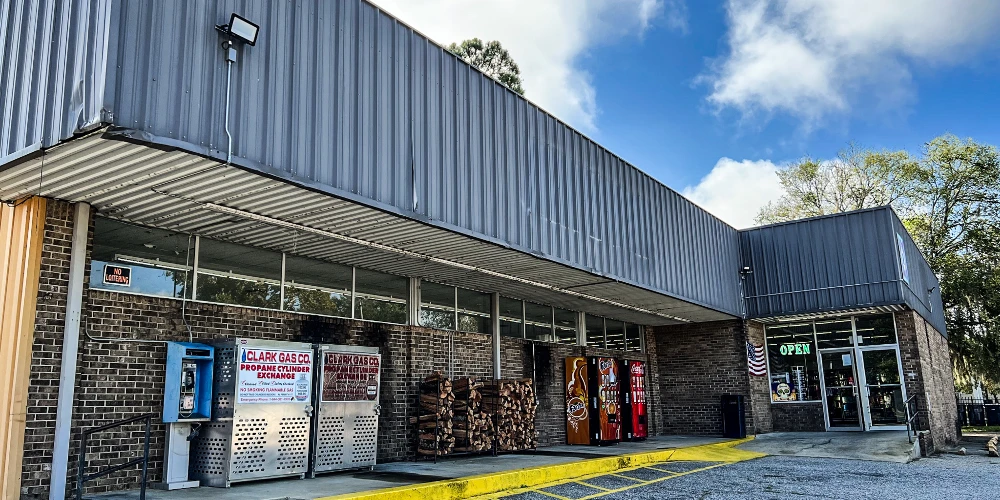Retail Investment Opportunity | 10% Cap Rate