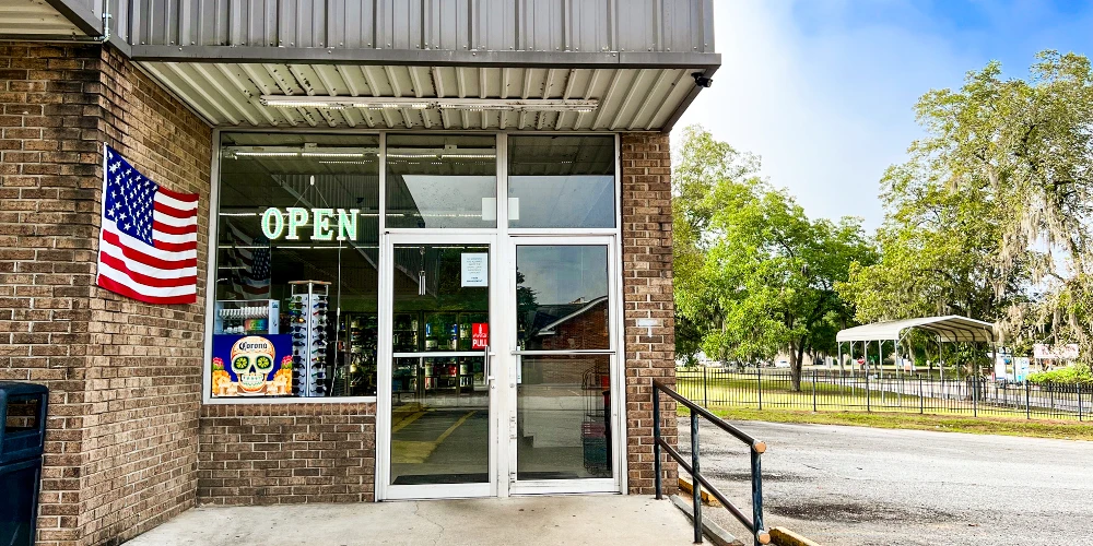 Retail Investment Opportunity | 10% Cap Rate