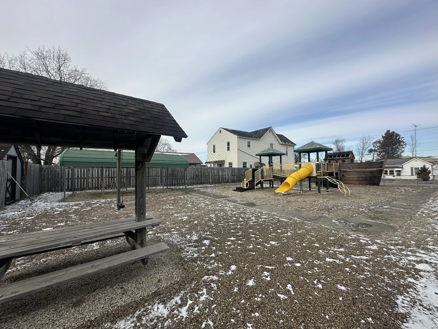 207 E Foulke Ave, Findlay, OH 45840