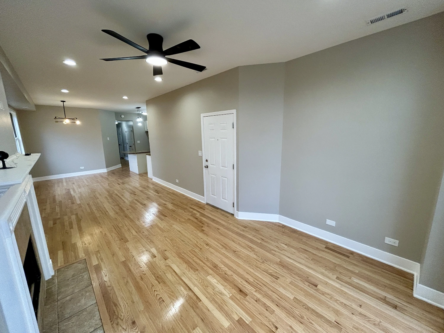 5644 S Prairie - Four-Unit Apartment Building