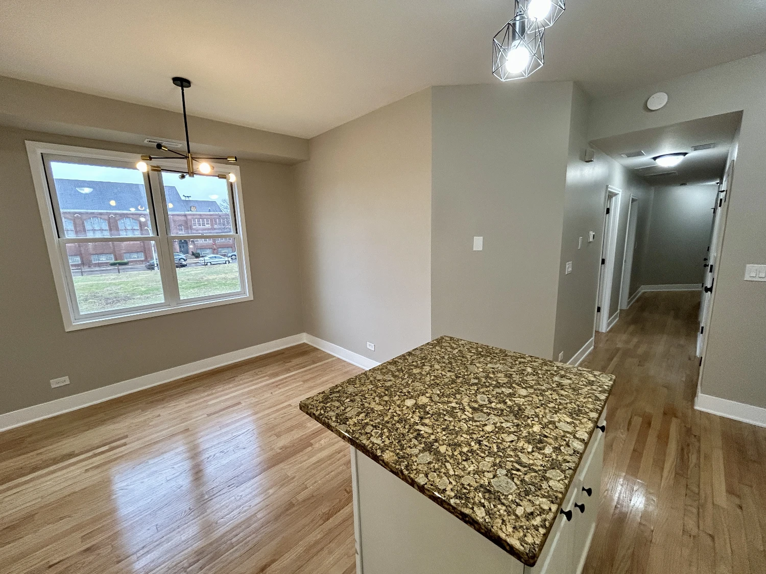 5644 S Prairie - Four-Unit Apartment Building