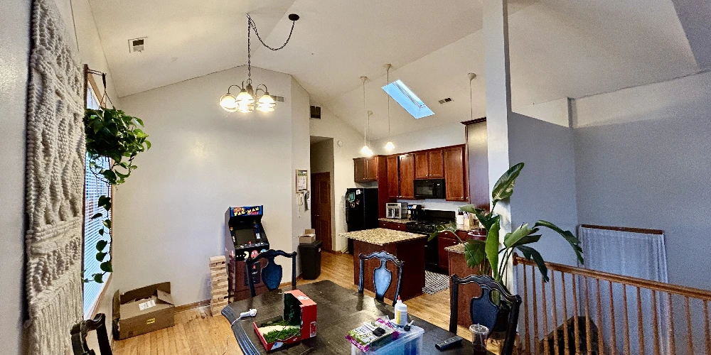 5644 S Prairie - Four-Unit Apartment Building