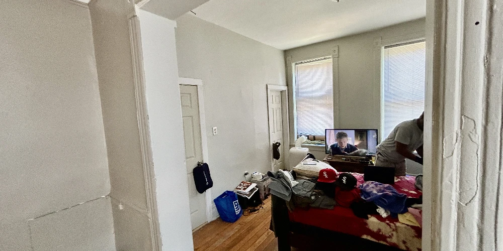 735 E 88th Street - Six Unit Multi-Family Investment Opportunity