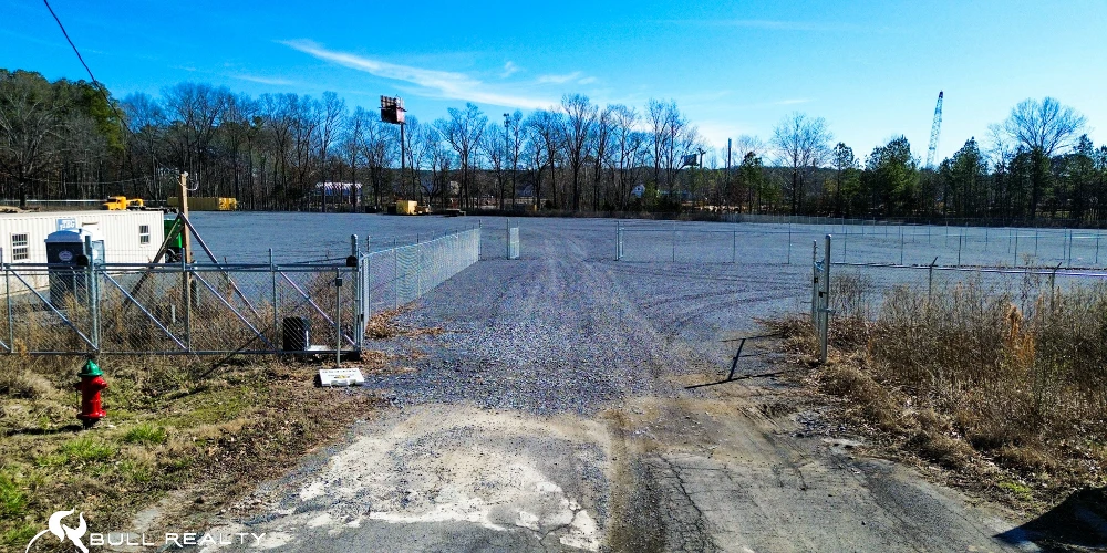 ±11.54 Acres of Outside Storage & Trailer Parking | For Sale or Lease