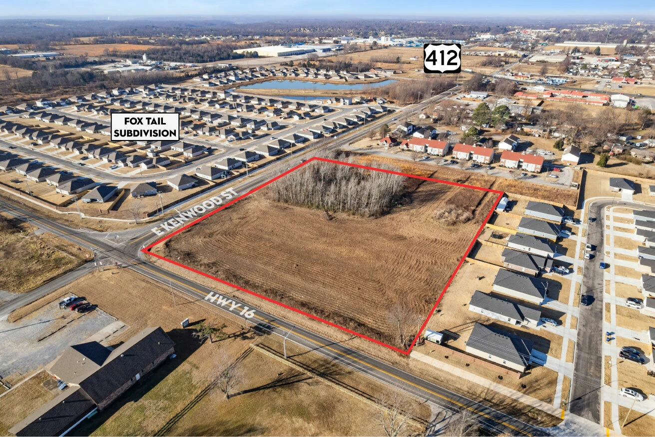 5.09 AC Hwy 16 & E Kenwood St, Siloam Springs, AR for sale