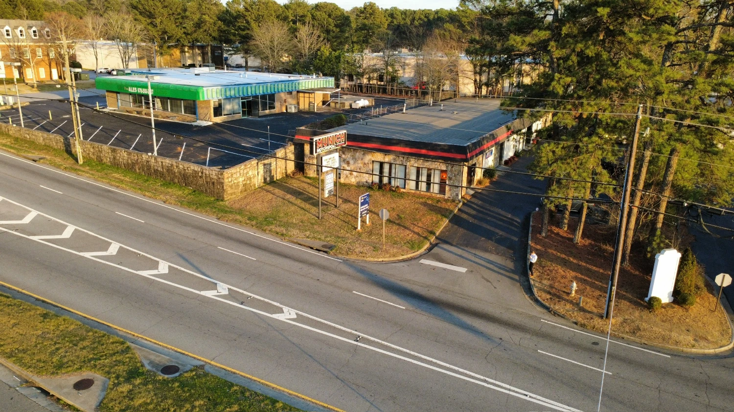 Freestanding Warehouse Building with Retail Exposure | ±7,500 SF | For Sale