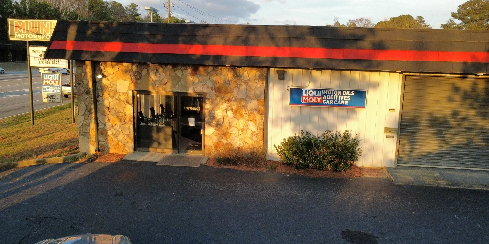 Freestanding Warehouse Building with Retail Exposure | ±7,500 SF | For Sale