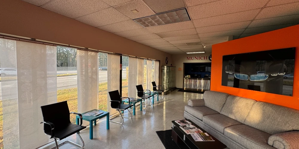 Freestanding Warehouse Building with Retail Exposure | ±7,500 SF | For Sale