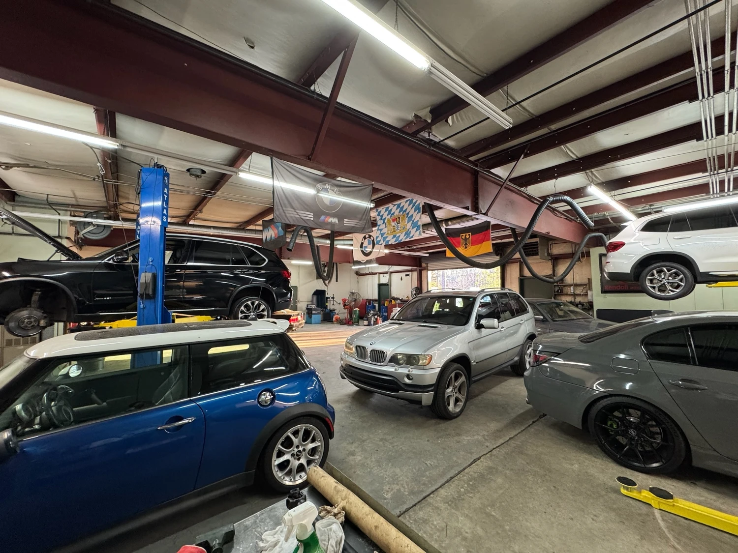 Freestanding Warehouse Building with Retail Exposure | ±7,500 SF | For Sale