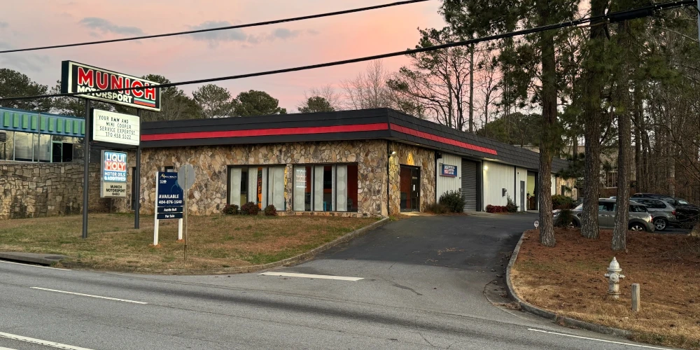 Freestanding Warehouse Building with Retail Exposure | ±7,500 SF | For Sale