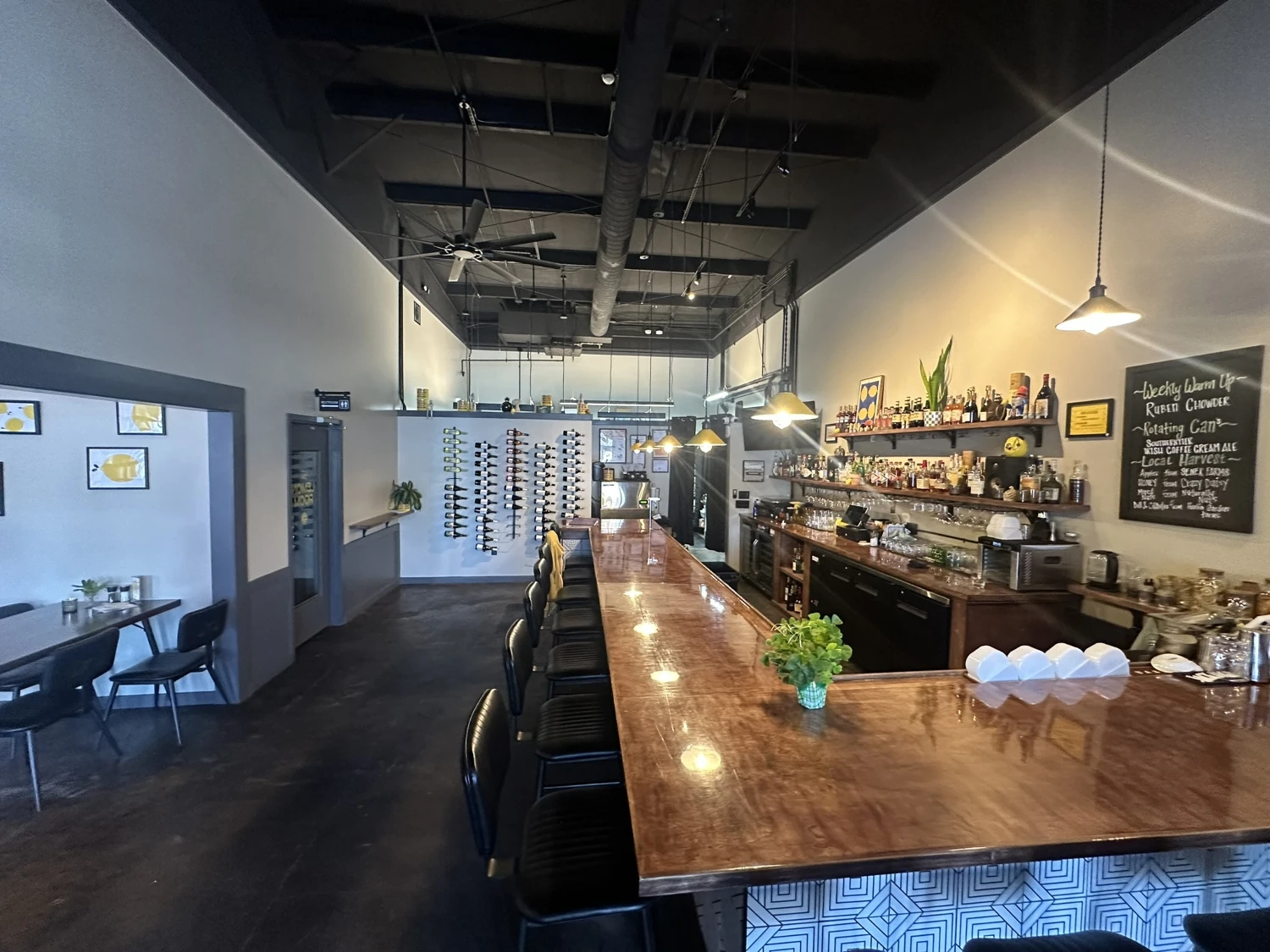 638 Lake St. - NEW PRICE! 24,320+/- SF RETAIL SPACE - INVESTMENT OPPORTUNITY