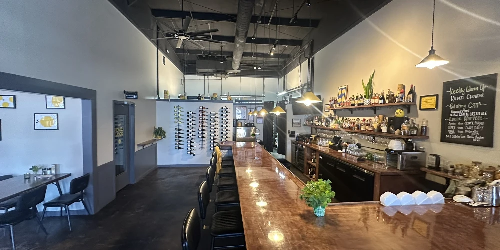 638 Lake St. - NEW PRICE! 24,320+/- SF RETAIL SPACE - INVESTMENT OPPORTUNITY