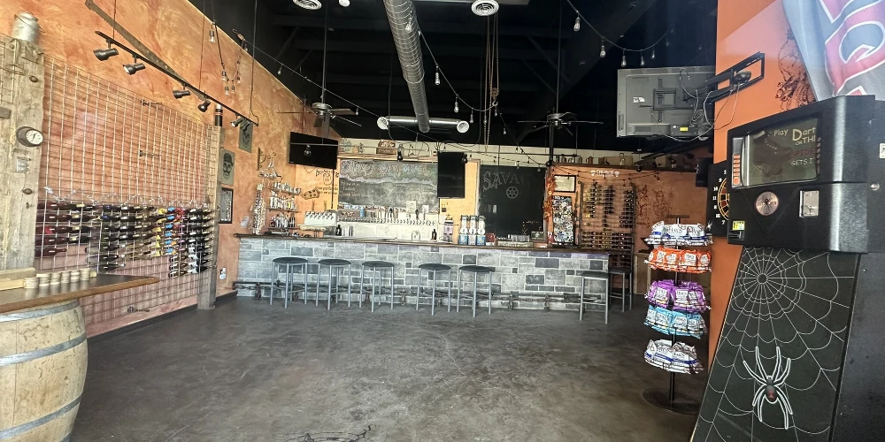 638 Lake St. - NEW PRICE! 24,320+/- SF RETAIL SPACE - INVESTMENT OPPORTUNITY