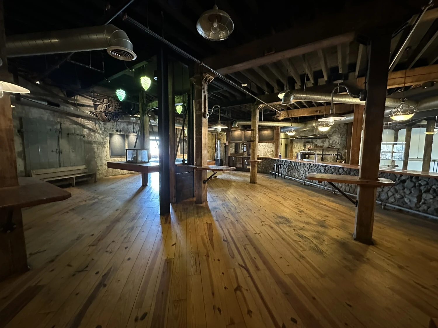 638 Lake St. - NEW PRICE! 24,320+/- SF RETAIL SPACE - INVESTMENT OPPORTUNITY
