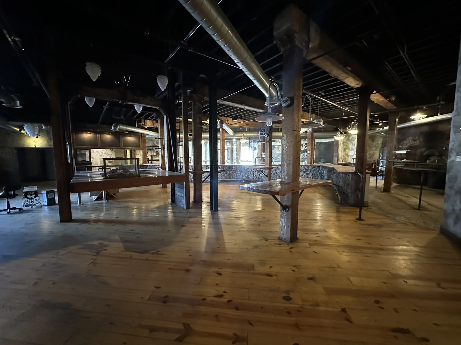 638 Lake St. - NEW PRICE! 24,320+/- SF RETAIL SPACE - INVESTMENT OPPORTUNITY