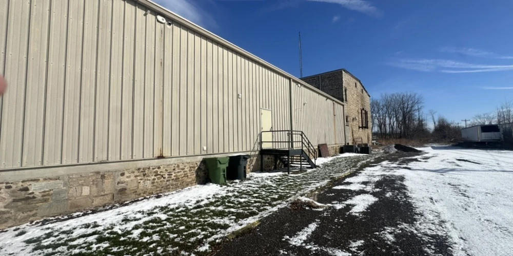 638 Lake St. - NEW PRICE! 24,320+/- SF RETAIL SPACE - INVESTMENT OPPORTUNITY