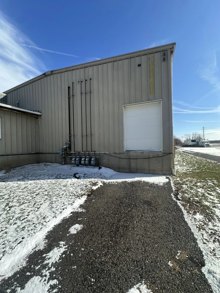 638 Lake St. - NEW PRICE! 24,320+/- SF RETAIL SPACE - INVESTMENT OPPORTUNITY
