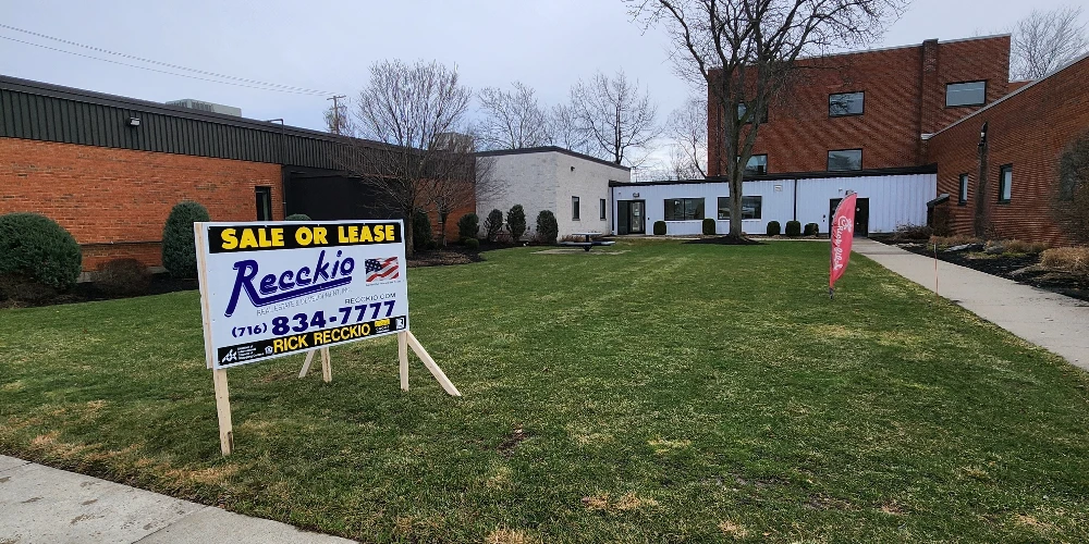 37 Anderson Rd - 5,965+/- SF Office/Flex Opportunity