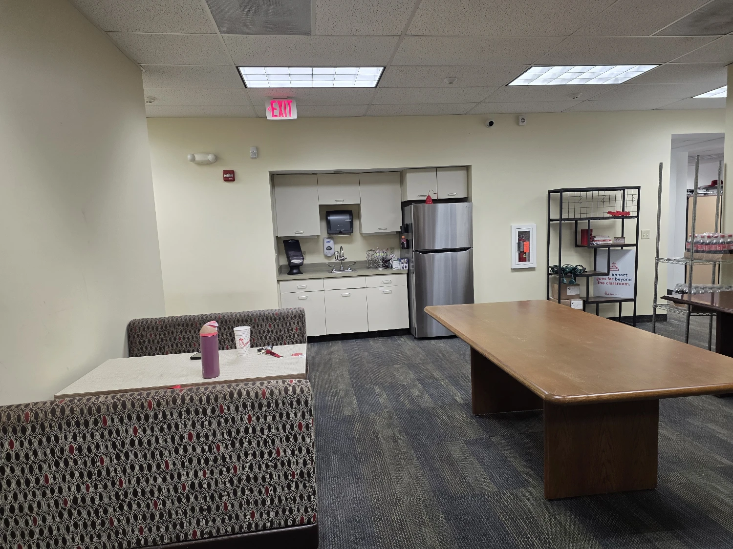 37 Anderson Rd - 5,965+/- SF Office/Flex Opportunity