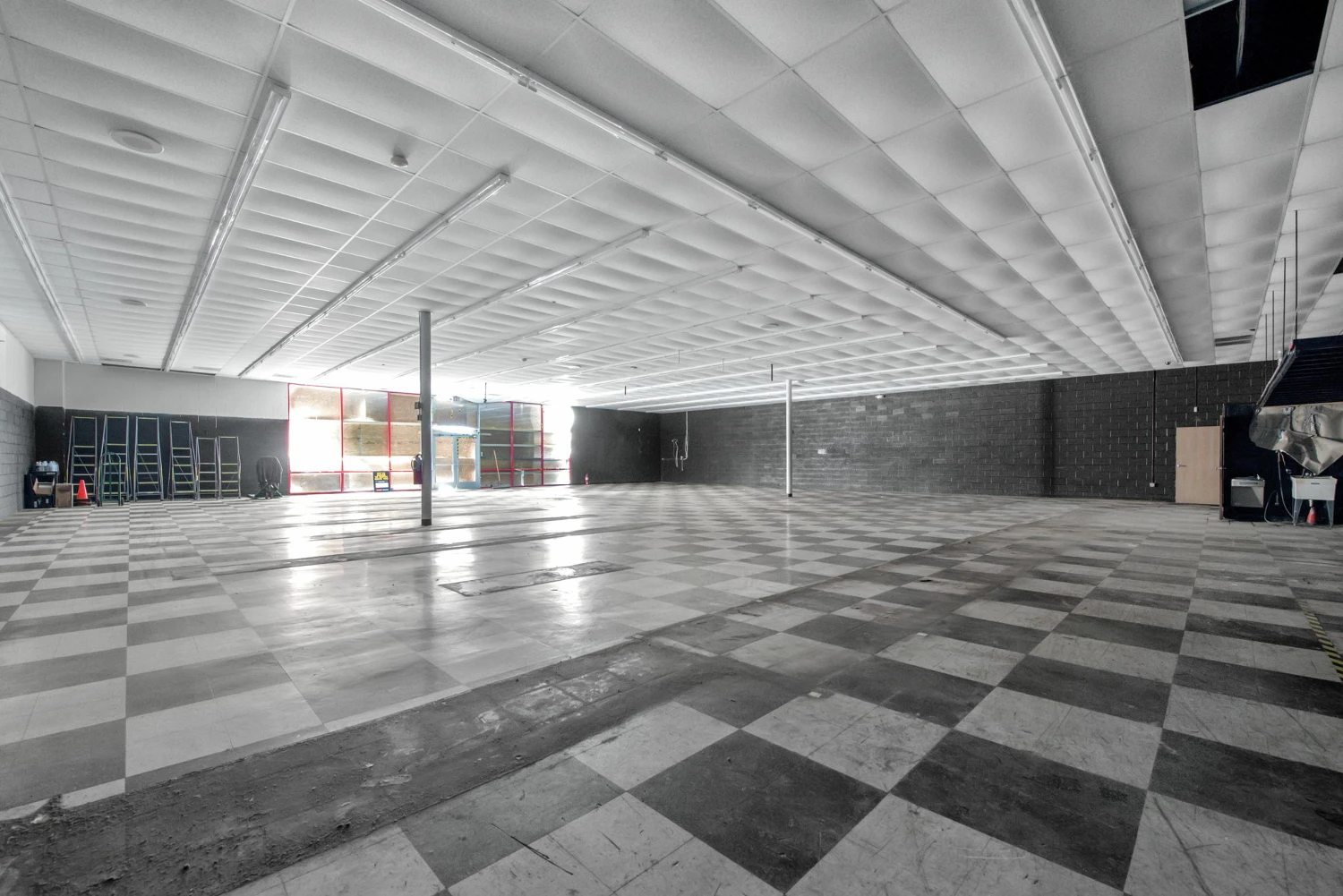 177 Lexington Ave | Freestanding Retail For Sale
