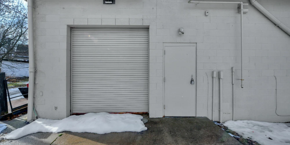 177 Lexington Ave | Freestanding Retail For Sale