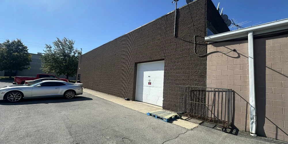 2331-2335 Union Rd -  33,280+/ SF & 72,492+/- SF Industrial/Commercial