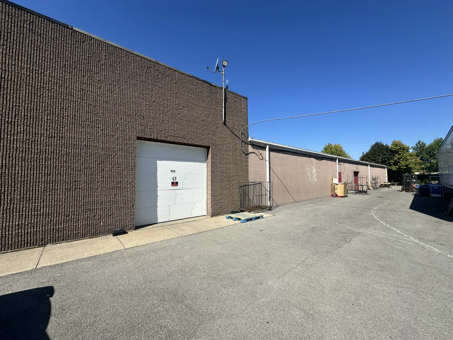 2331-2335 Union Rd -  33,280+/ SF & 72,492+/- SF Industrial/Commercial