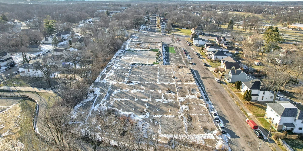 629 W Liberty St | Commercial Land For Sale